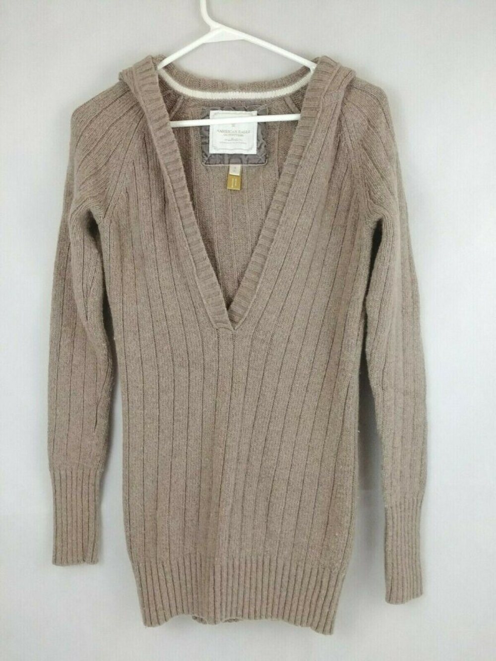 American Eagle Outfitters Women's Light Brown Long Sleeve Hooded Sweater Size S